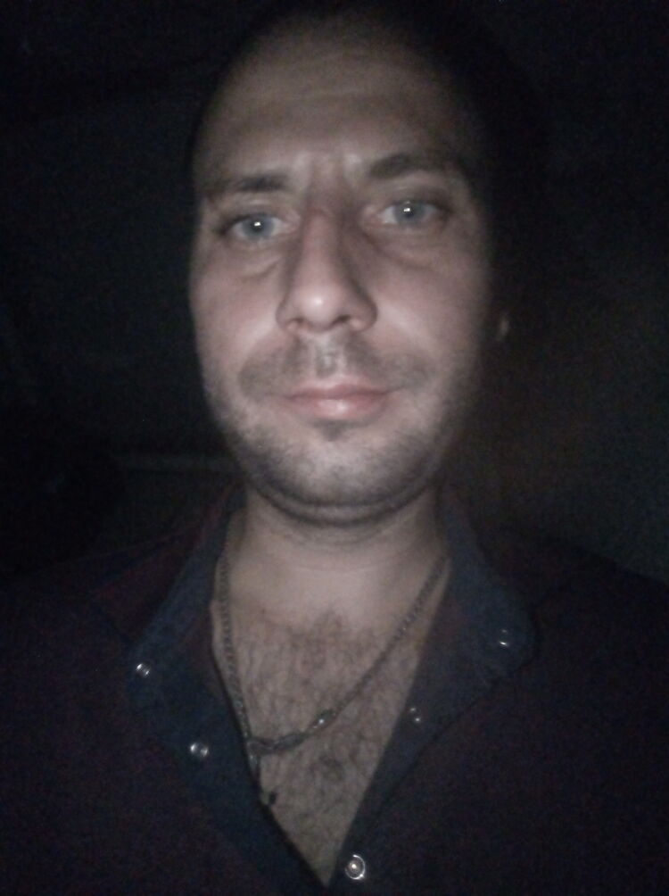  38817361  Denchik, 31 ,    