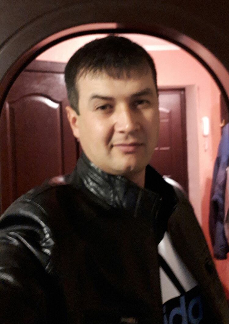  9899561  , 43 ,    