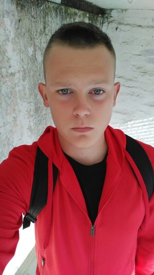  10368371  , 28 ,    