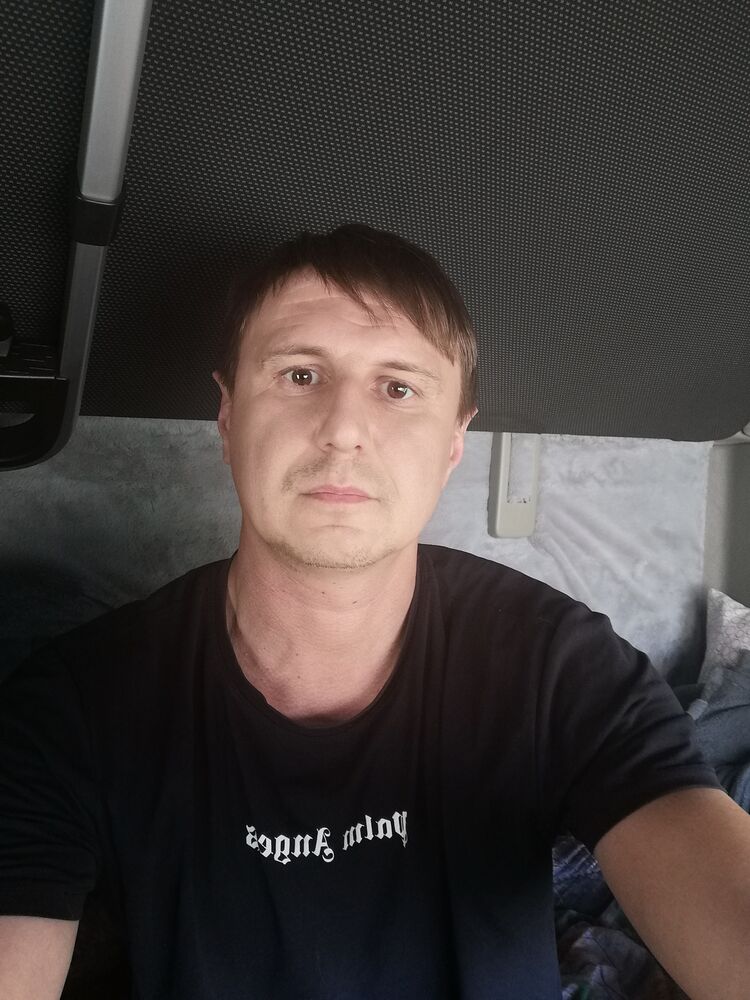  38460661  , 43 ,    