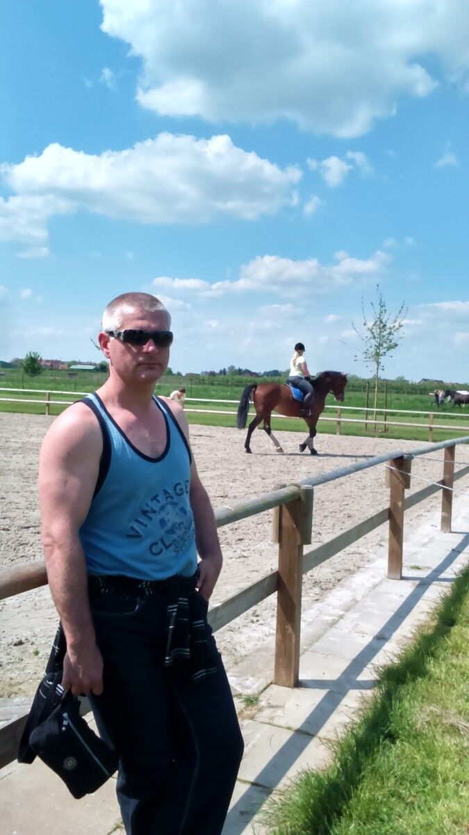  ,   Vitalii, 50 ,   ,   , c 