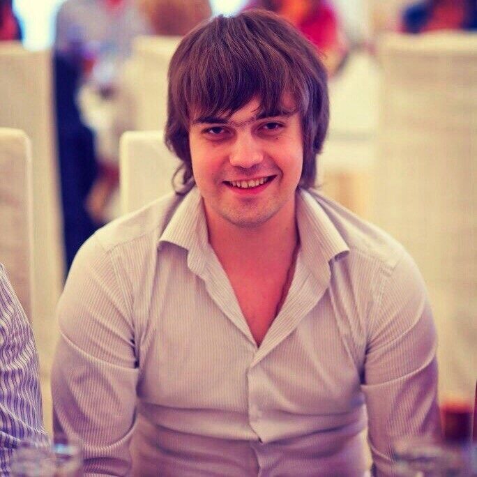  10740971  VIKTOR, 38 ,    