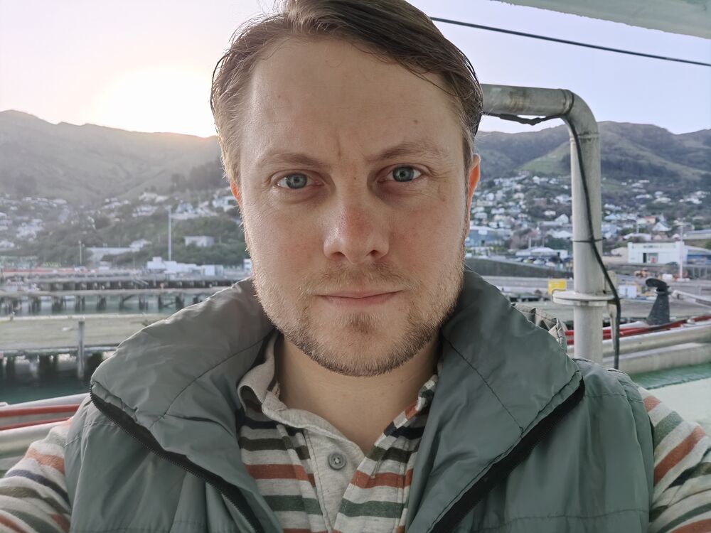 ���� 39259741 ������� ����, 37 ���, ���� ���������� � �����������