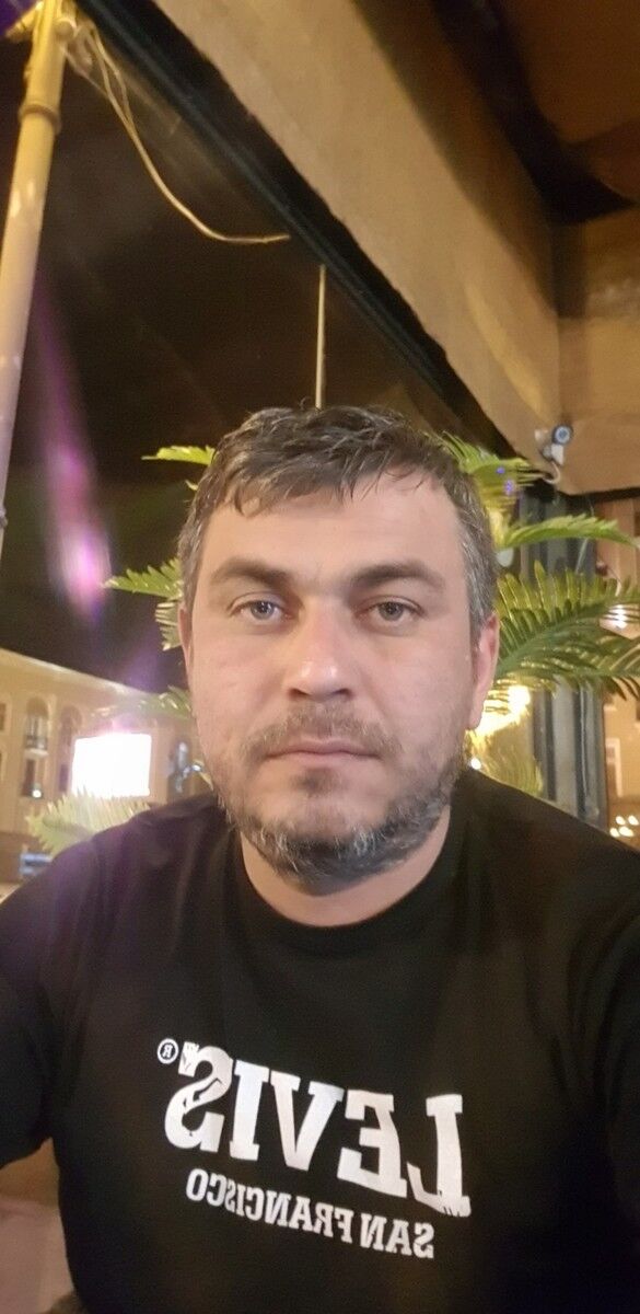  ,   Famil, 41 ,   ,   , c 
