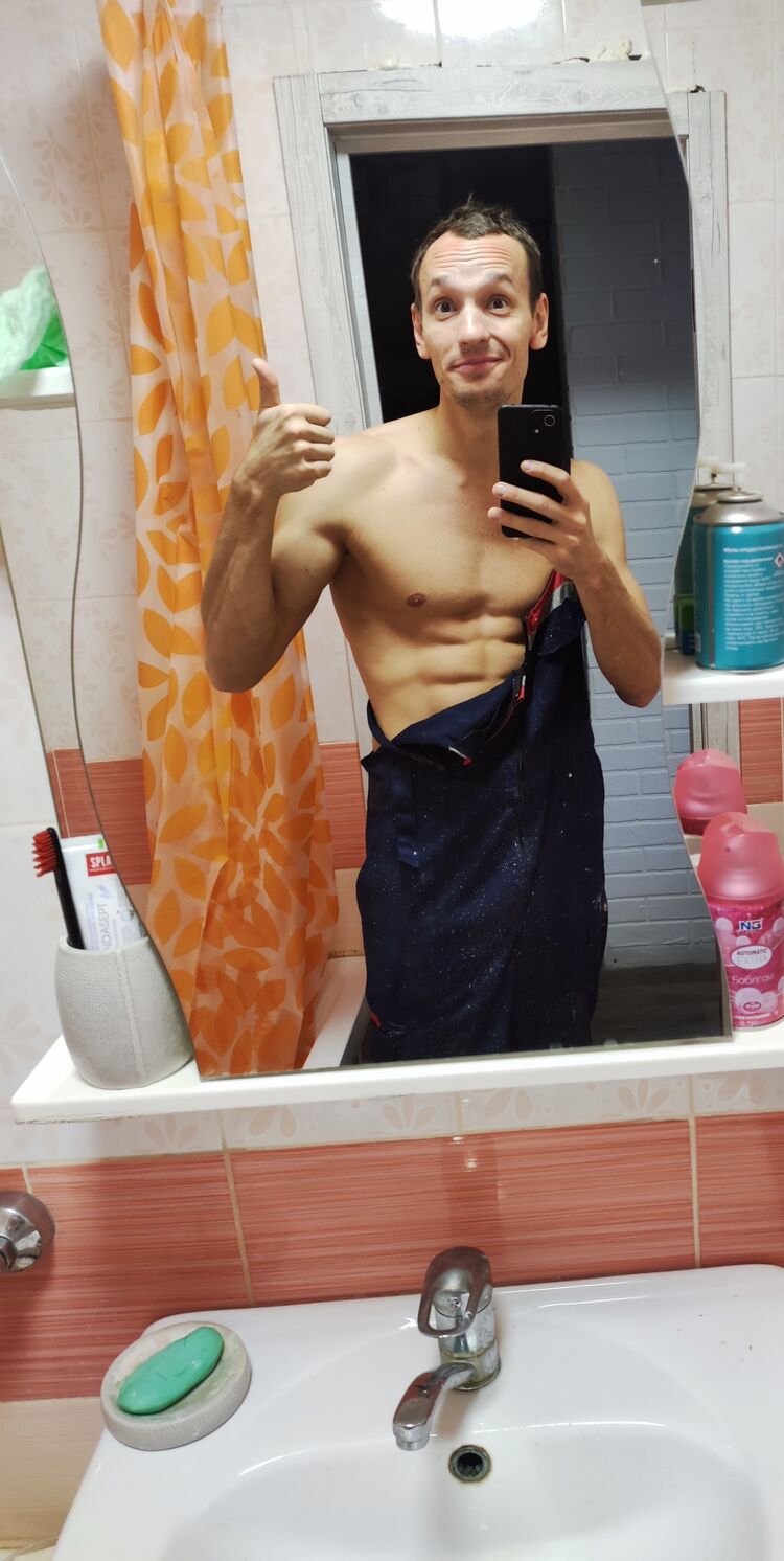 24955991  Alex, 37 ,    