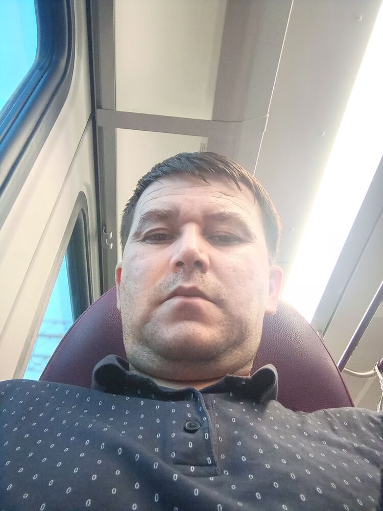  52598111  , 37 ,    
