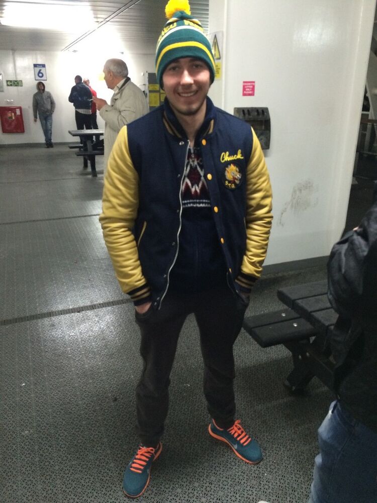  ,   Radu, 32 ,  