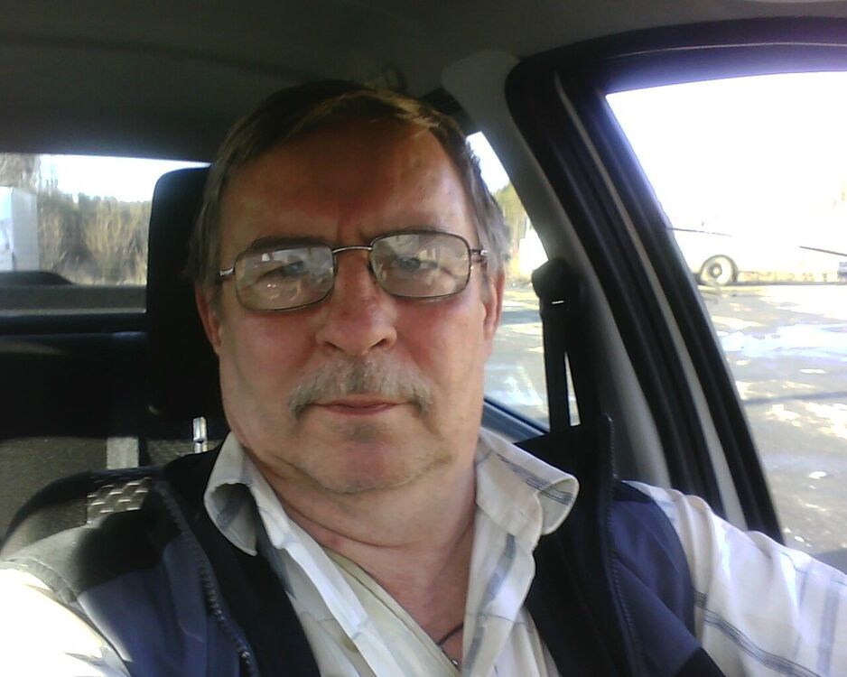  ,   Sergei, 61 ,   ,   , c 