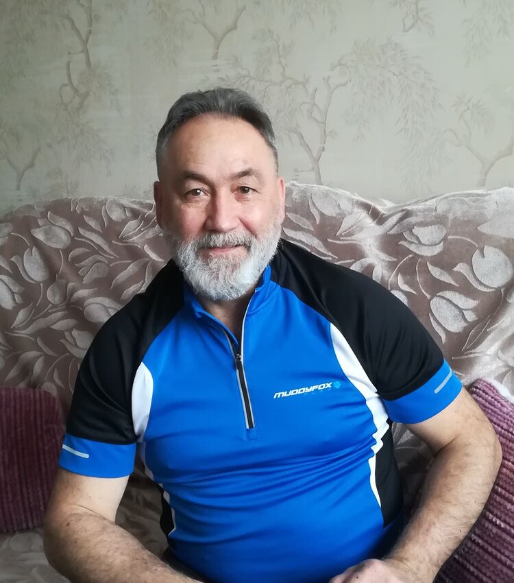  53543721  Valerij, 63 ,    