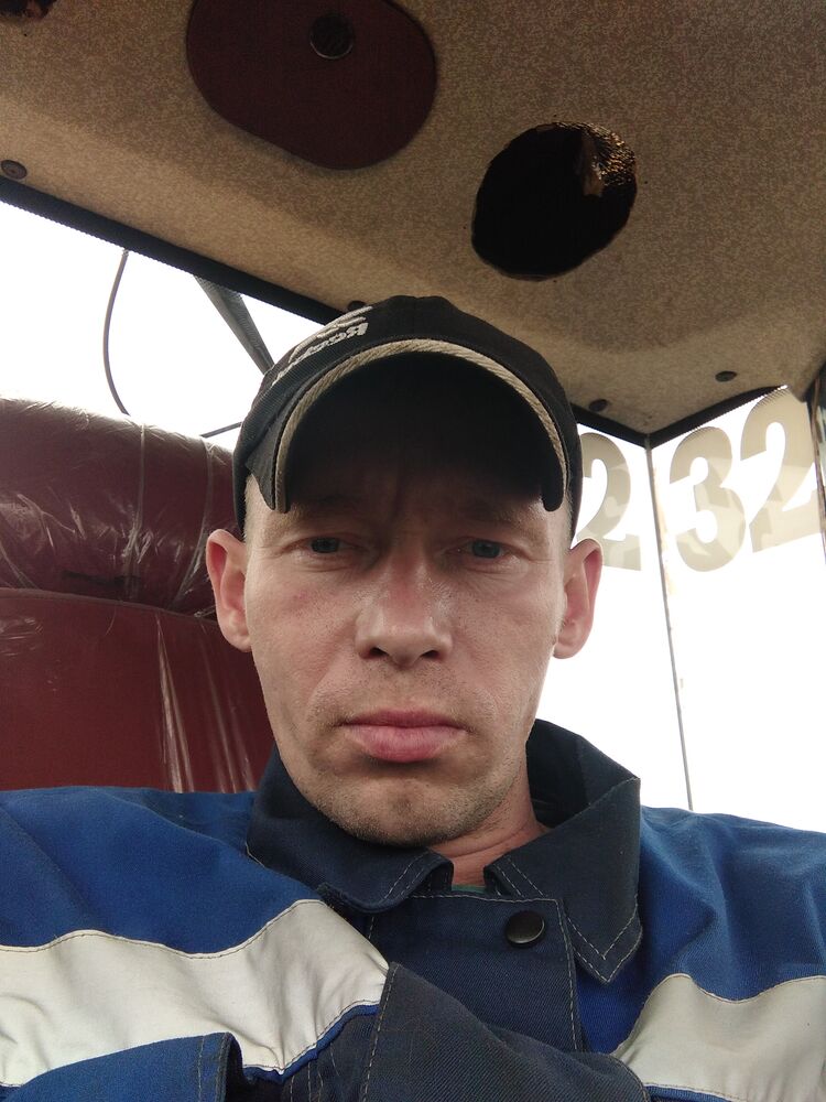  42803541  Alexey, 38 ,    