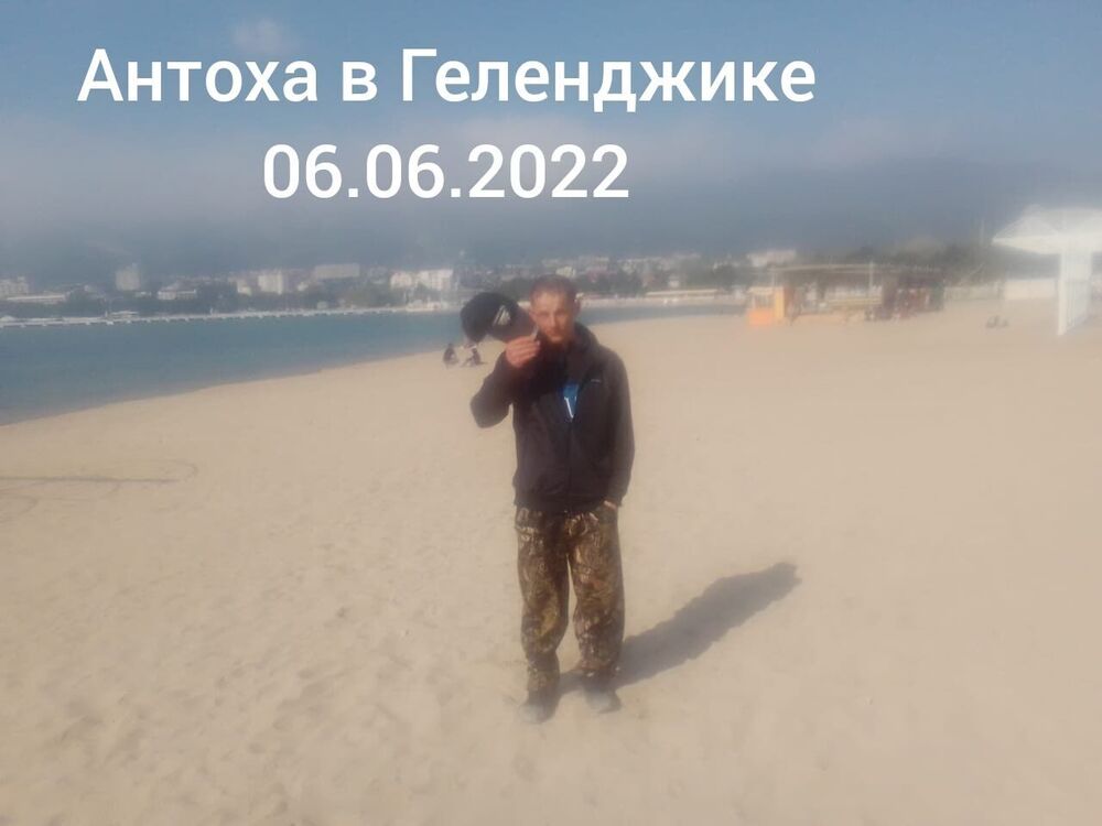  32064151  , 37 ,    
