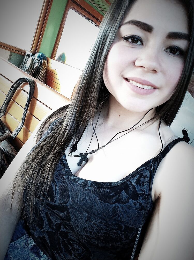  ,   Daniela, 24 ,   ,   , c 