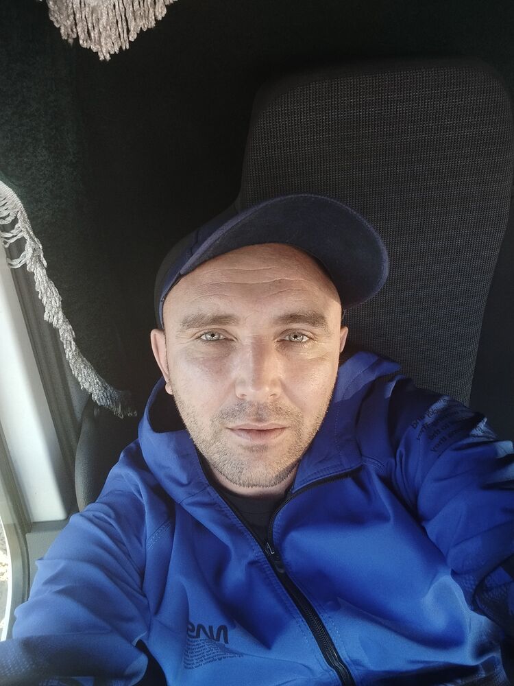  43993271  , 42 ,    