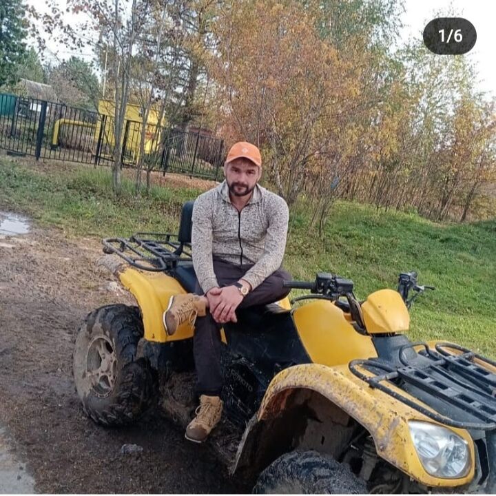  38115271  , 42 ,    