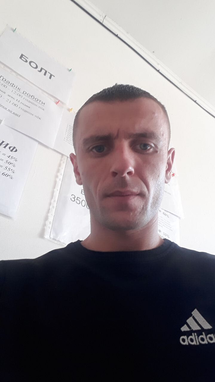  25360481  Pasha, 30 ,    