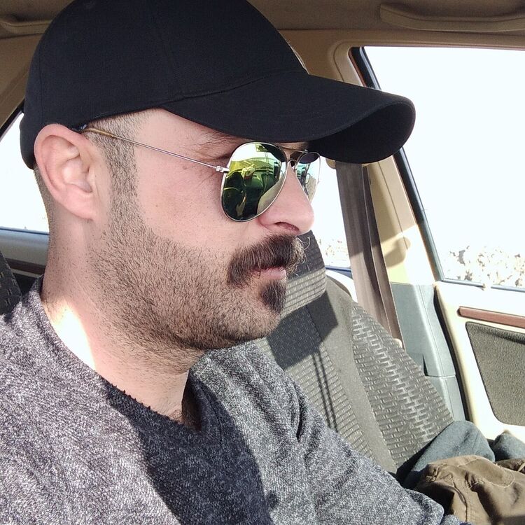 22259961  Ghaszwan, 45 ,    -