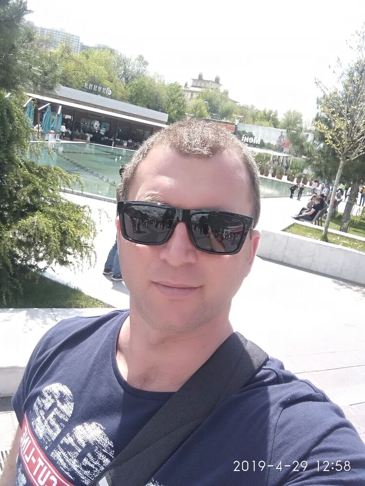  ,   Yurii, 41 ,   ,   , c 