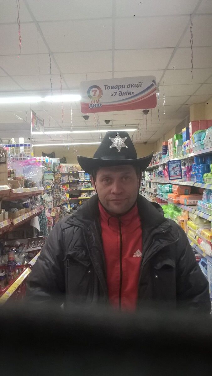  ,   Aleksandr, 47 ,   ,   , c 