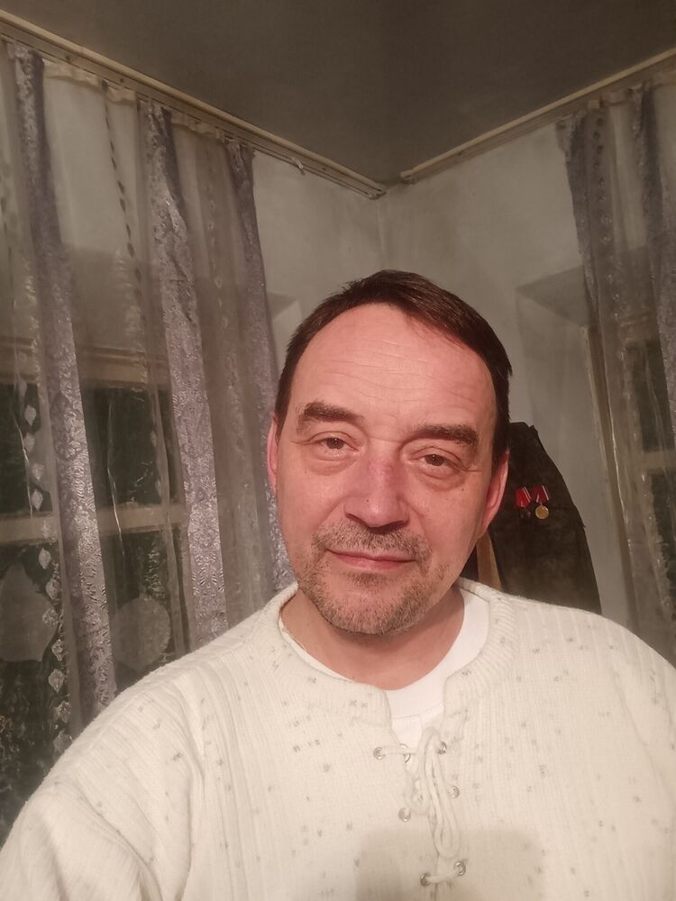  25286131  , 47 ,    