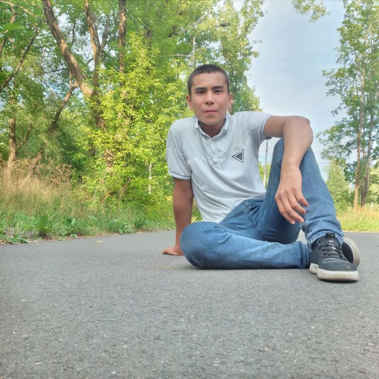  23367971  Abdulaziz, 24 ,    
