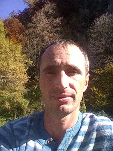  13943881  Vitalie, 42 ,    