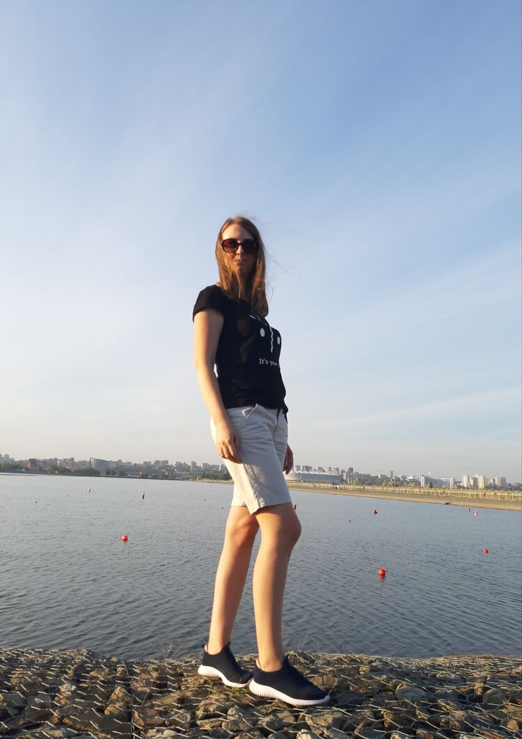  --,   , 38 ,   c 