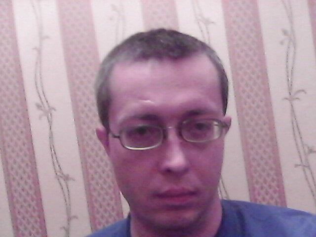  4316341  Yroslav, 46 ,    