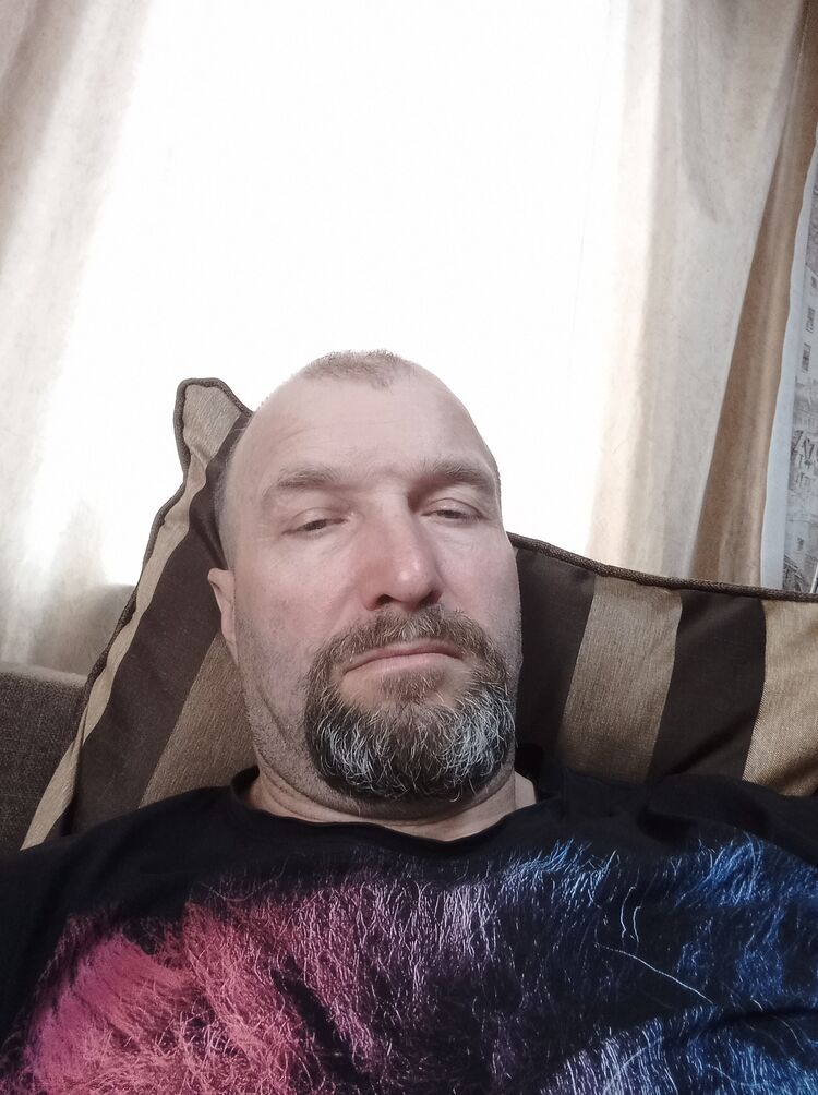  43107661  , 49 ,    