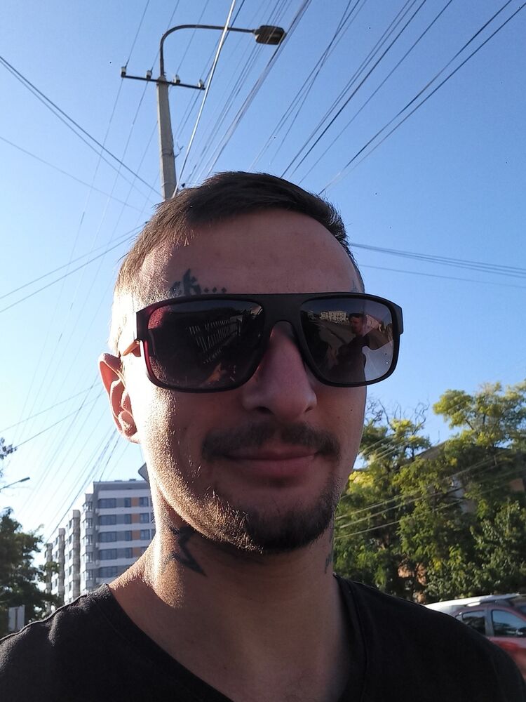  28461571  Aleksandr, 32 ,    