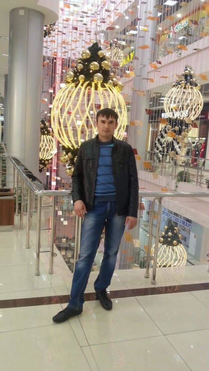  17881471  Zuhriddib, 35 ,    