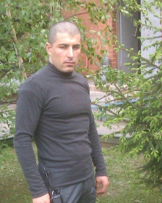  53878401  Kombat, 36 ,    Lorton