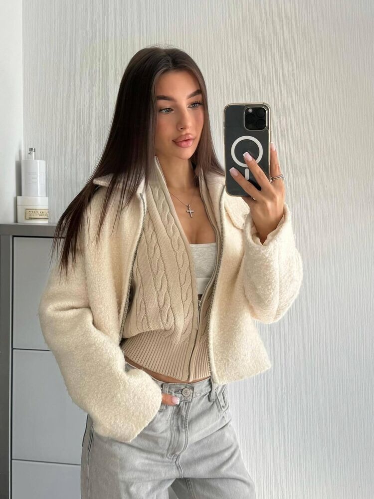  Caslav,   , 27 ,   ,   