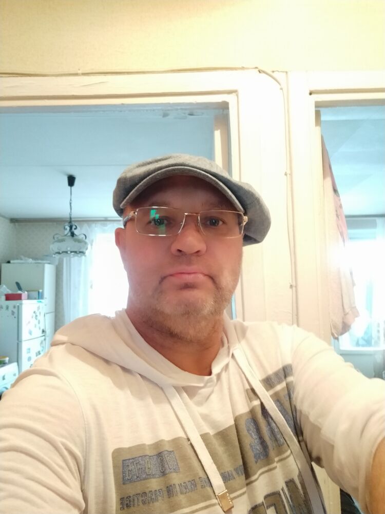 42597671  , 30 ,    