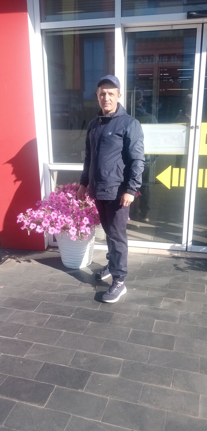  48417771  , 43 ,    