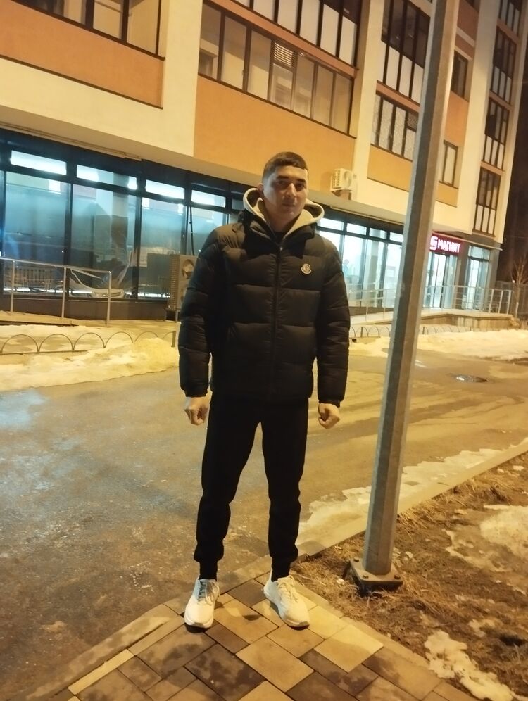  46163951  , 30 ,    