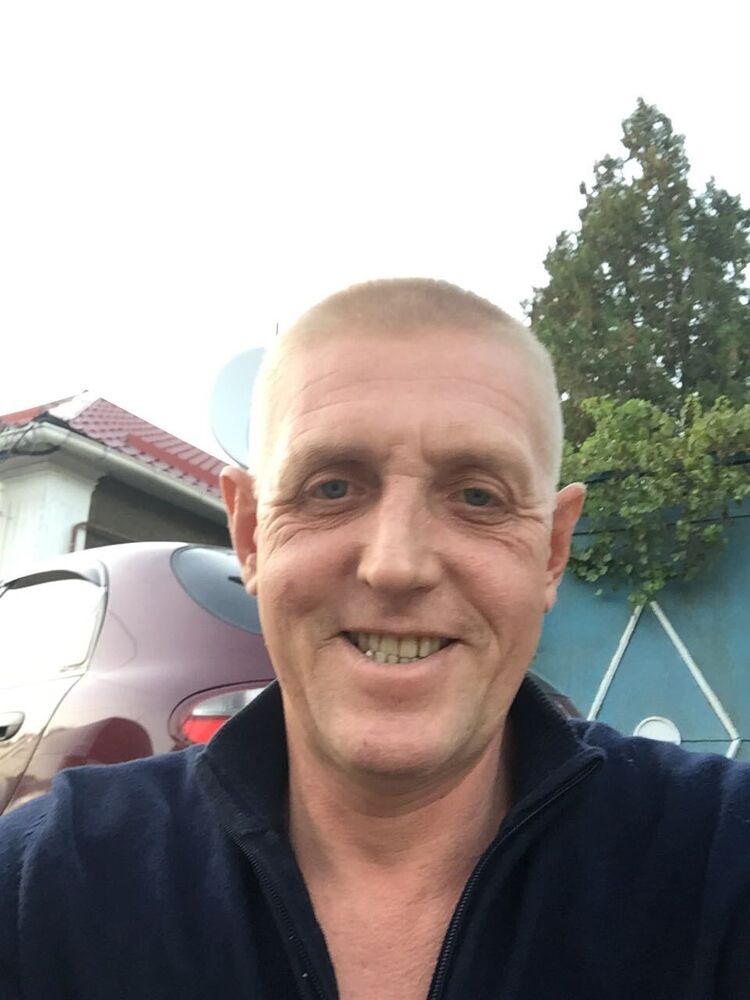  24715351  , 52 ,    