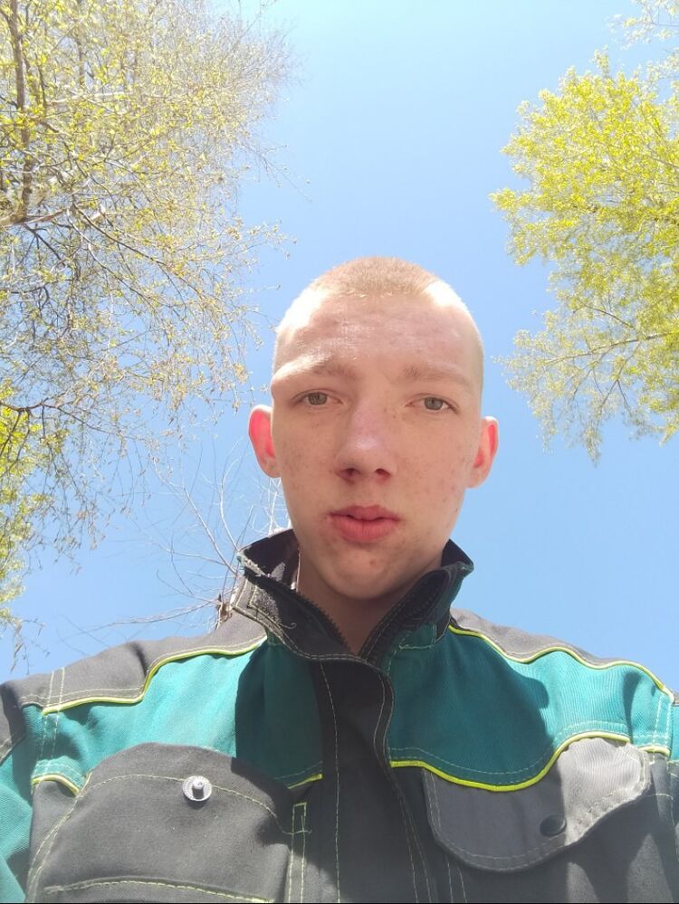  45796231  , 21 ,     