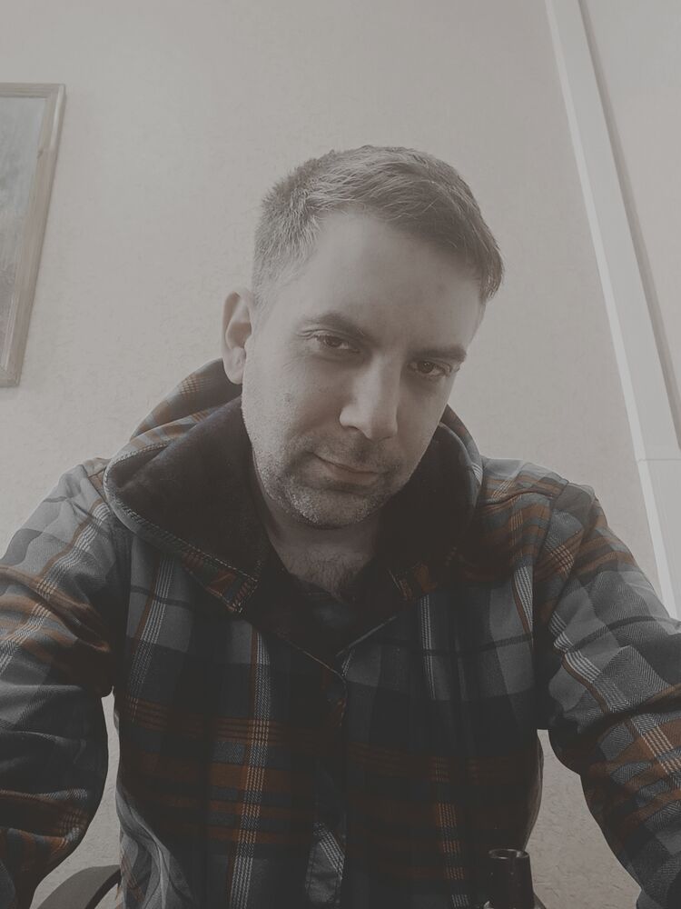  ,   Dima, 37 ,   