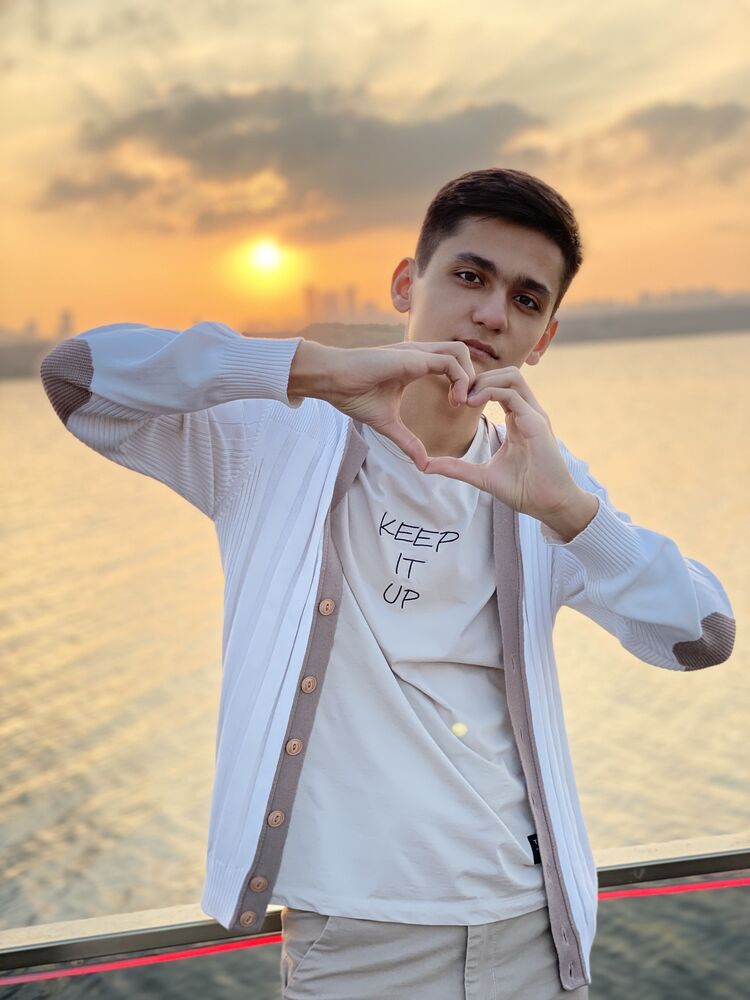  26570251  , 22 ,    -