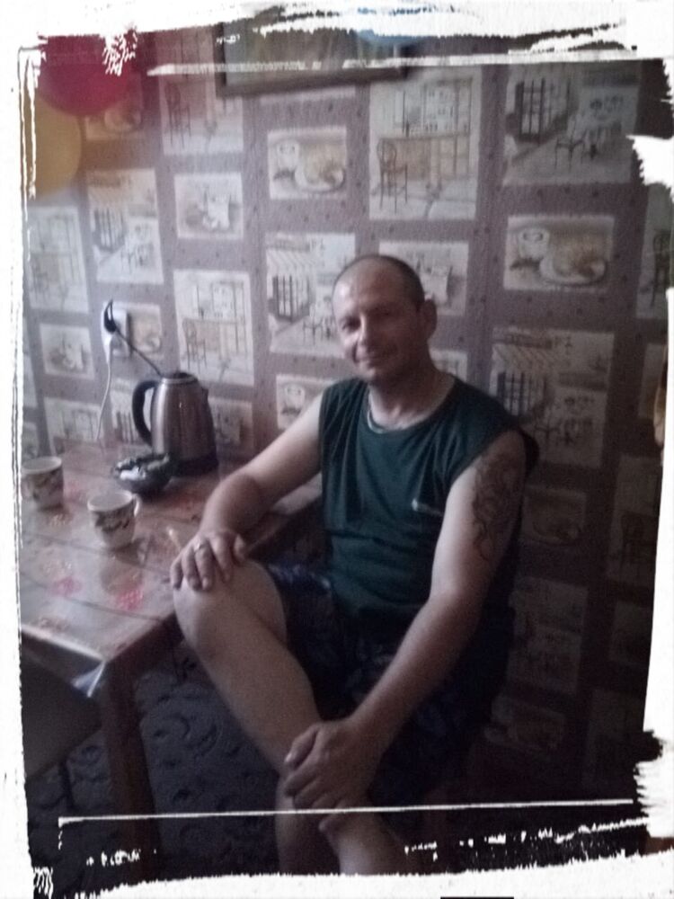  42212951  , 39 ,    