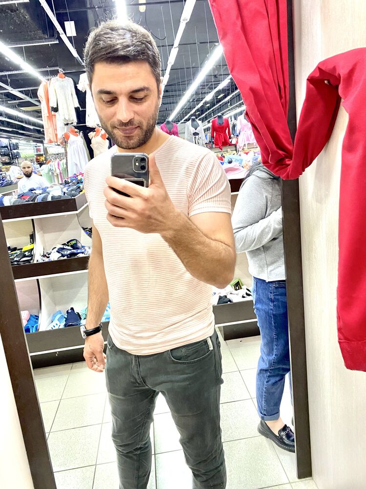  37329181  , 30 ,    Milan