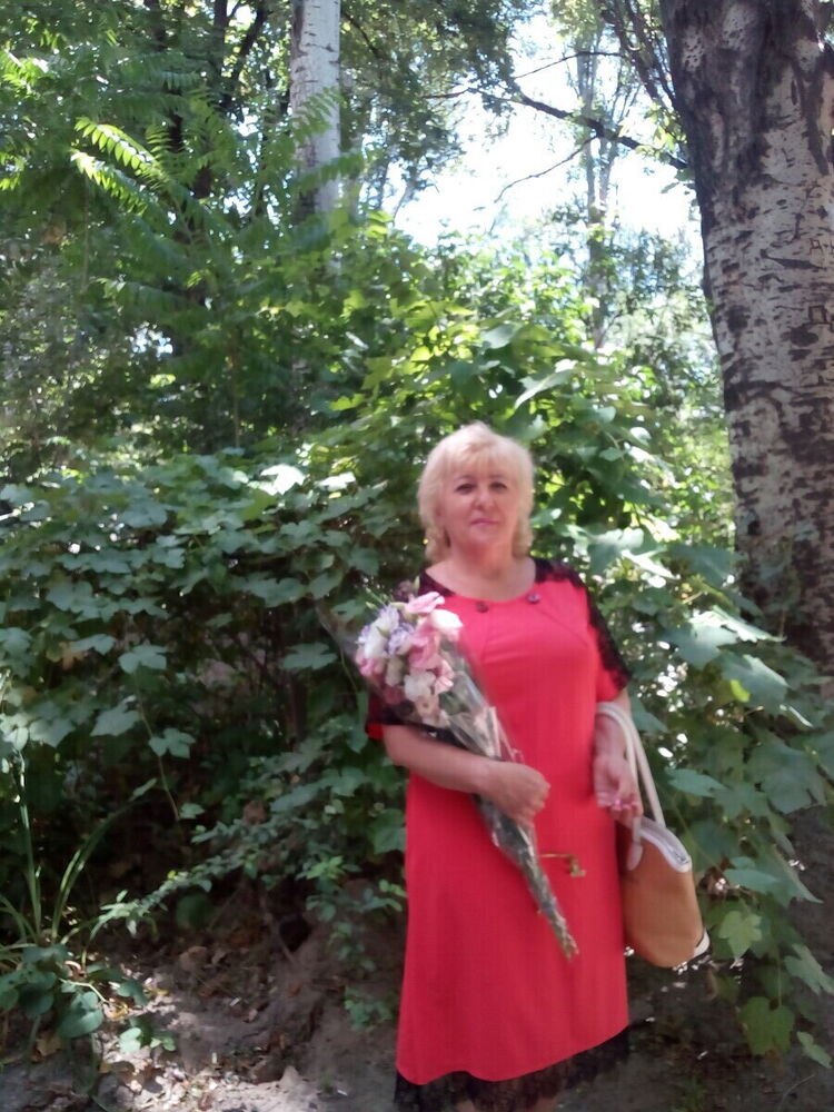  21036841  TaNya, 68 ,    