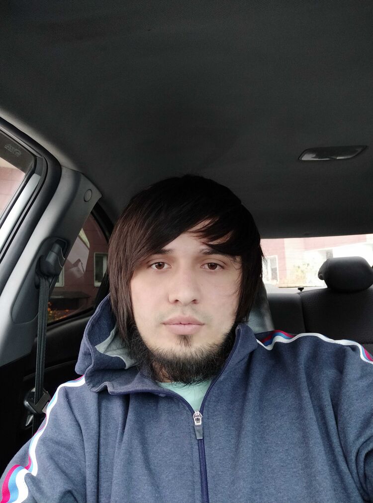  28025471  Gadzhiev, 29 ,    