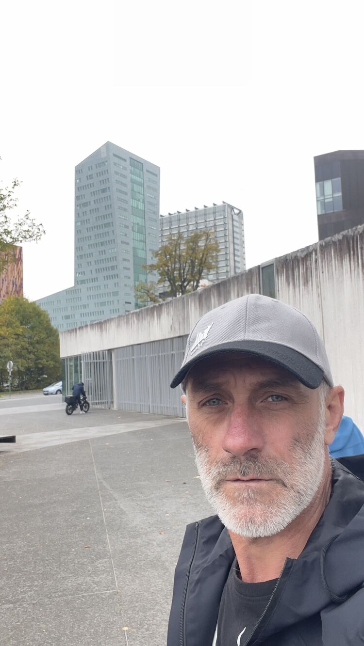  54432041  Denys, 47 ,    Kortrijk