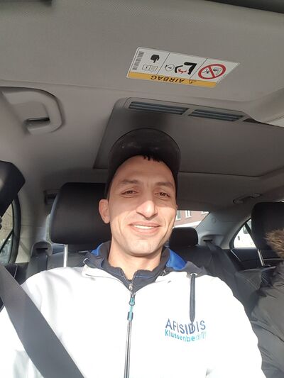  ,   Haris, 39 ,   ,   , c 