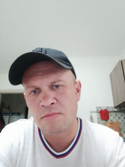  -,   Igorambo, 44 ,   ,   