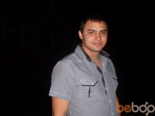  ,   Mihail, 35 ,   