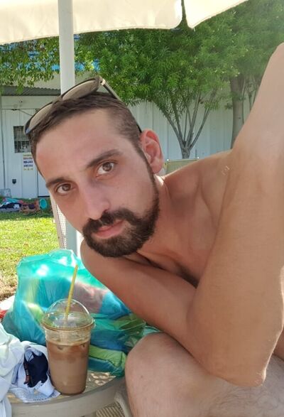  Nicosia,   Ako, 33 ,   ,   , c 