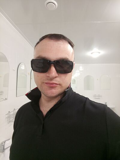  ,   Oleg, 35 ,   ,   , c 