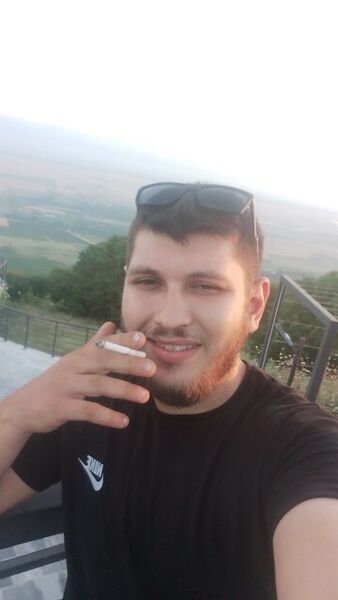 ,   Valeri, 27 ,   ,   
